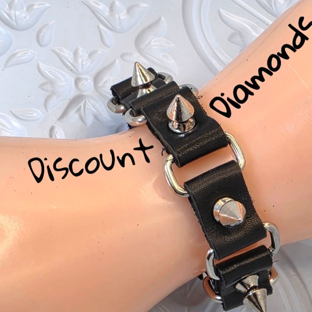 Men's Gothic Style B Black Leather Bracelet